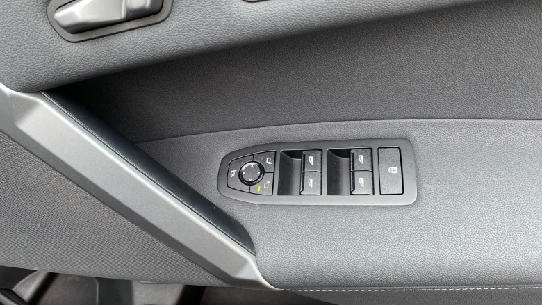 BMW iX 300kW xDrive45 M Sport 101kWh 5dr Auto [Pro Pack] Electric Estate